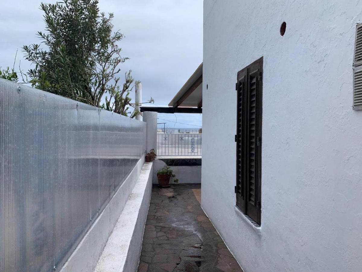 Case La Pergola Stromboli Exterior photo